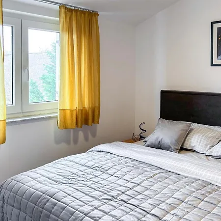 Beautiful In Appartement Malinska